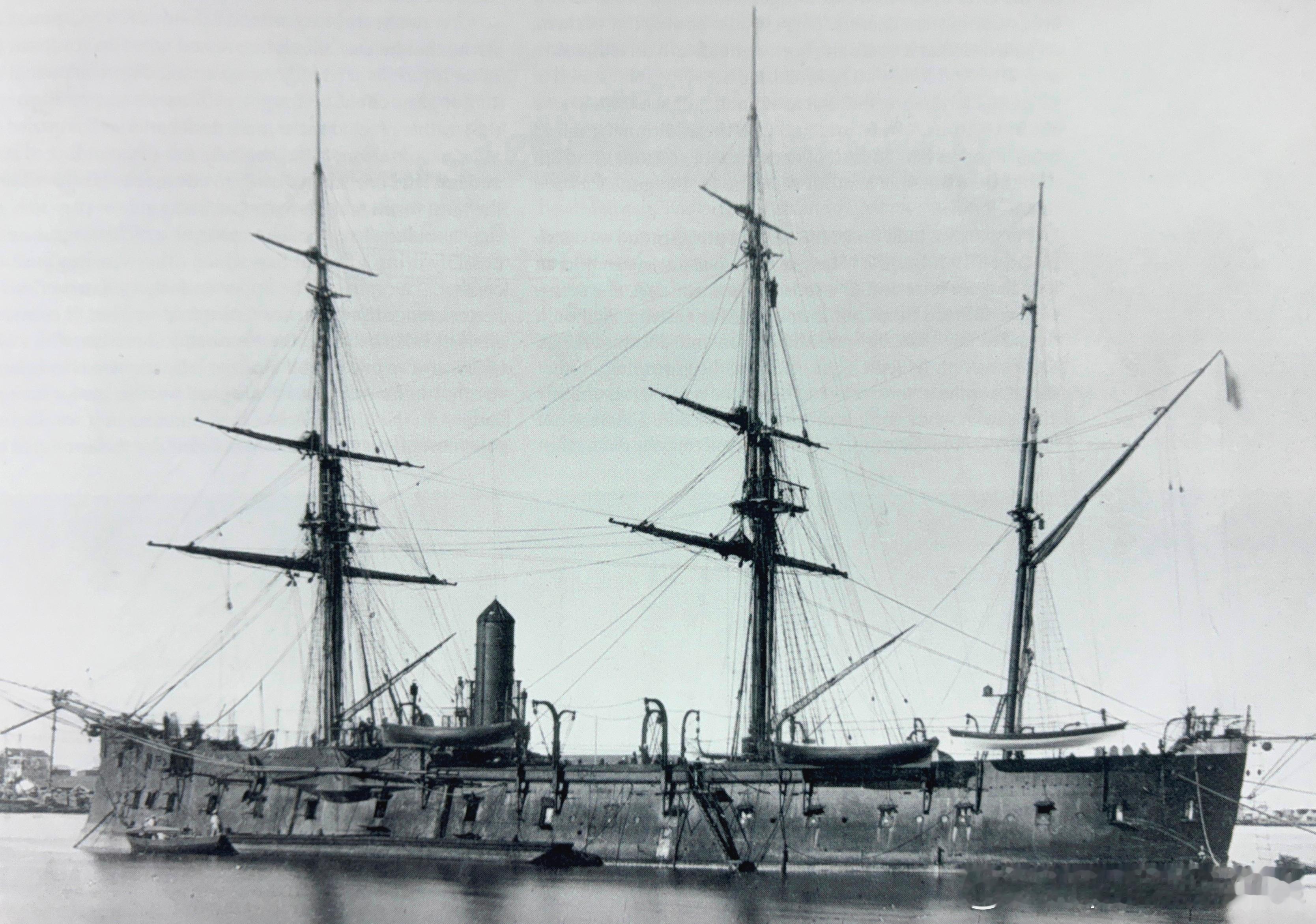 1867年11月26日下水的法国海军Alma号巡洋舰，排水量3600吨，航速11