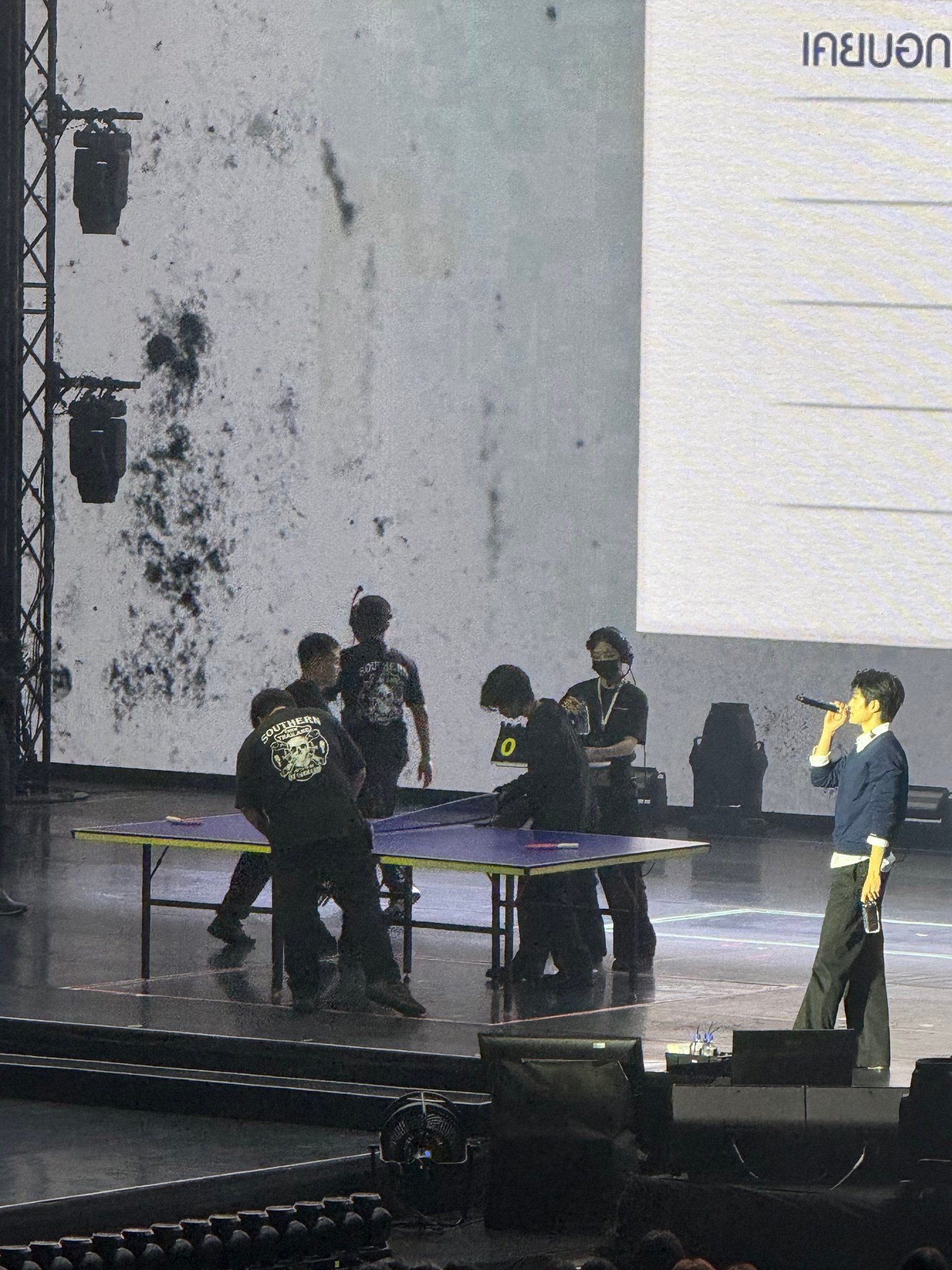 260627 MONO曼谷场 DAY1笑死 怎么在舞台上打乒乓球啊©️jemap
