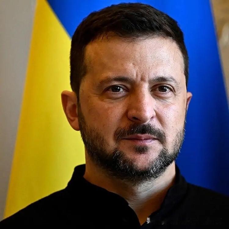 泽连斯基拒绝割地求和，背后不只是个人态度，更是多重现实因素绑定的结果。美欧持续输