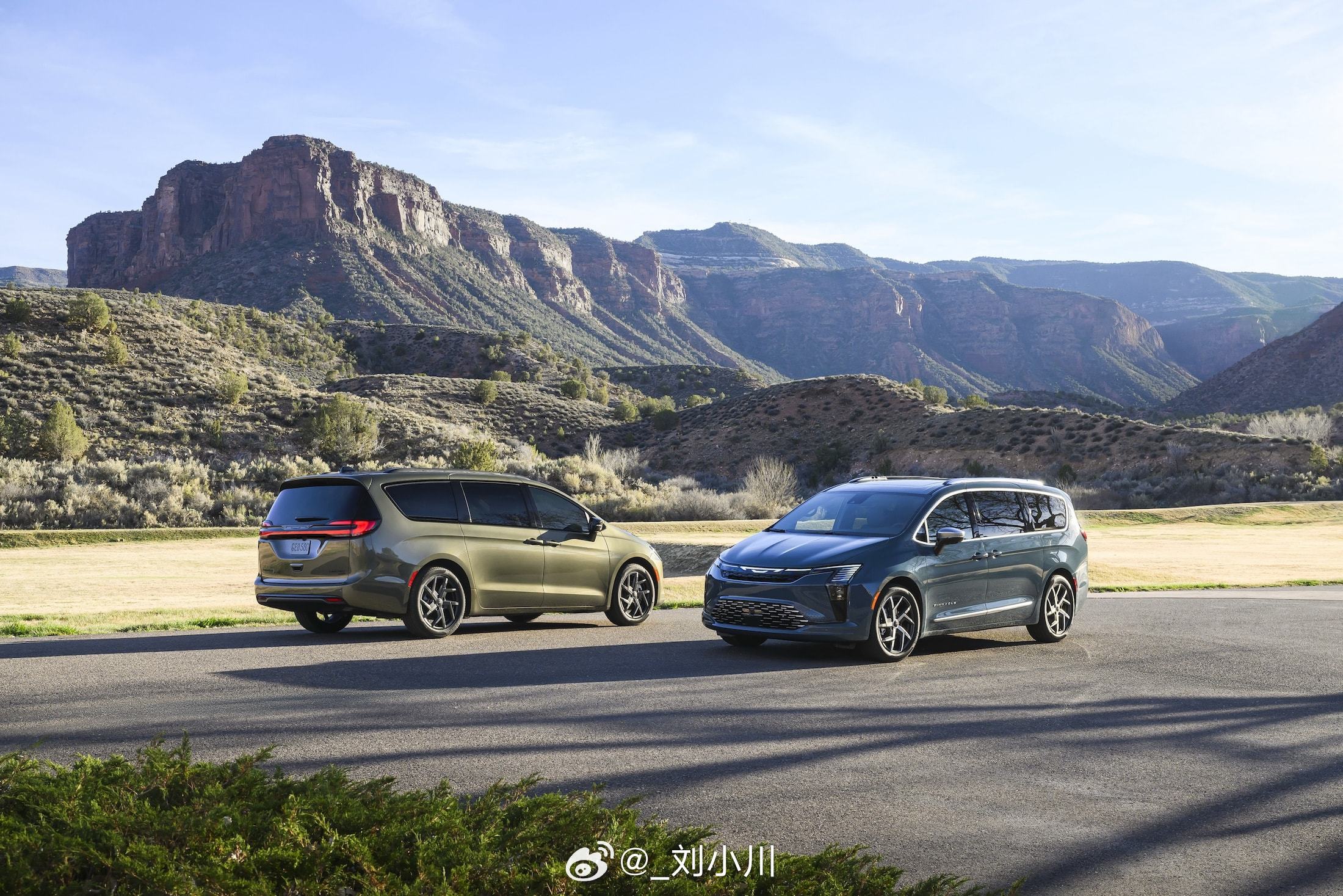 中期改款克莱斯勒大捷龙Pacifica  中期改款克莱斯勒大捷龙Pacifica