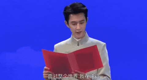 🐟的声音，
字正腔圆，
激情澎湃的演讲。