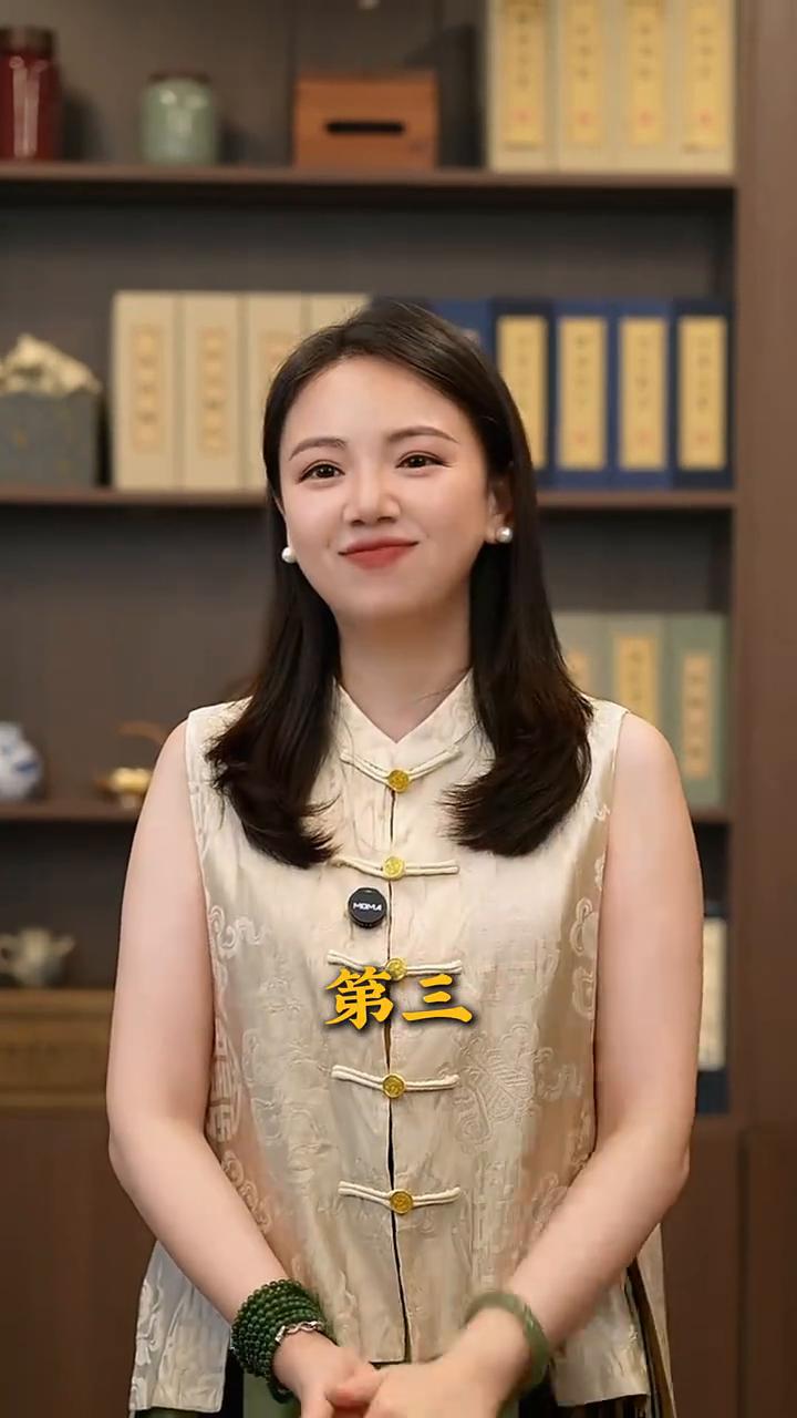 你知道吗？保护自己最简单的方式就是：我不入你的局，你说什么都没有用。我不期待你的