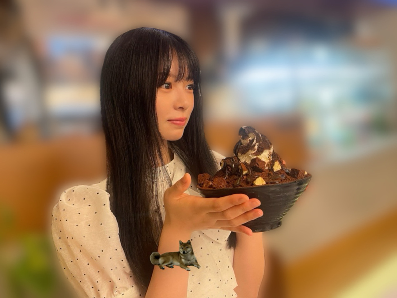 稲熊ひな「仕事終わりに愛桜、ﾊﾙｻﾝ⤴︎と食べたよ。外し忘れたヘアゴムは吉くんが