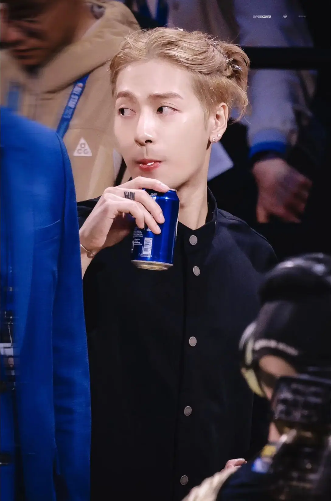 gorgeous🤌❤️‍🔥。cr.ChanceEncounter