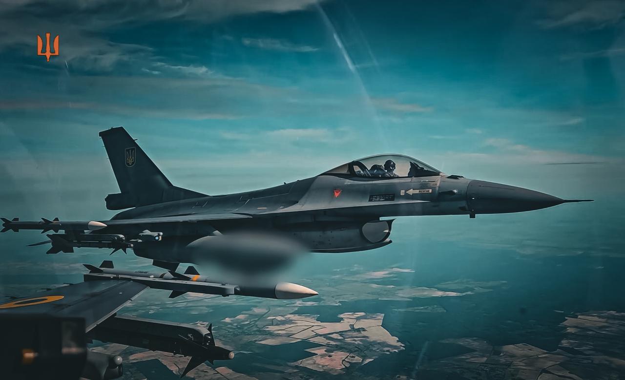一名在西方盟国接受训练的乌克兰飞行员表示，其在北约所接受的F-16相关训练与实战