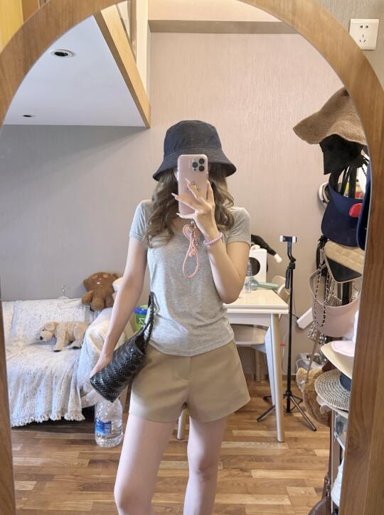 蘑糯糯你要不要看看你做的什么衣服！
