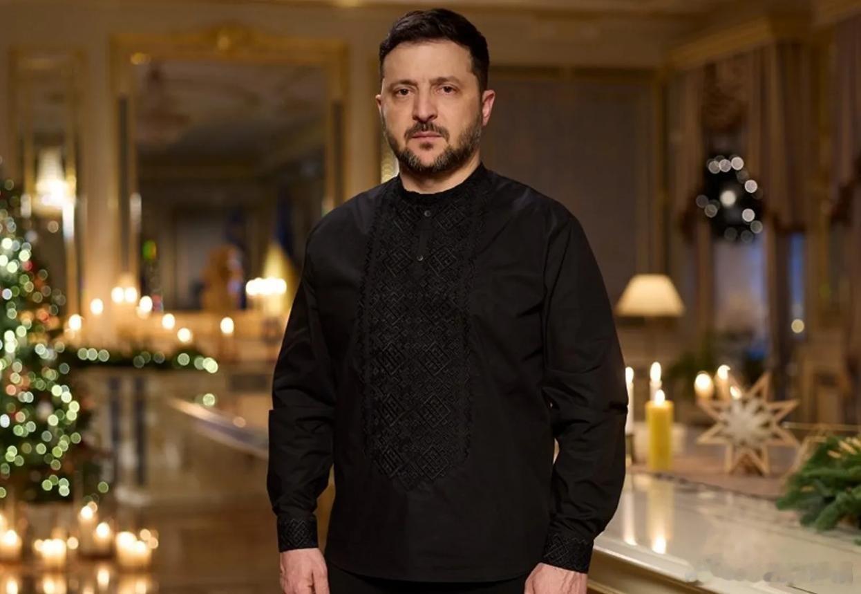 凤凰新闻【特朗普演都懒得演，泽连斯基的乌克兰，算不算国家级雇佣兵公司？】美国总统