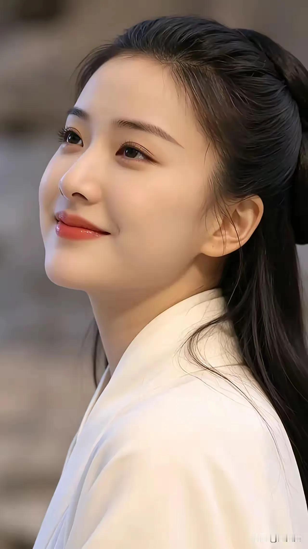 有哪些美女让人过目难忘？