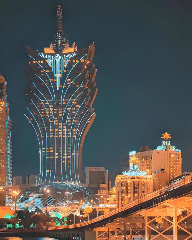 澳门之所以不闹腾，不闹独立，不闹分裂，不闹反共，甚至不闹亲台亲美，最重要的原因是