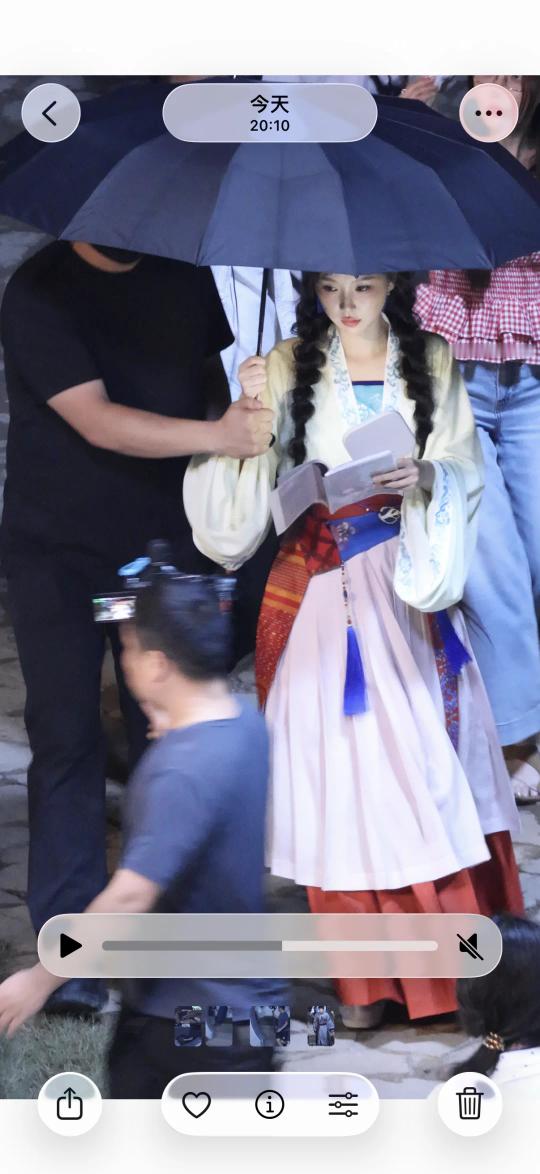 新衣服 