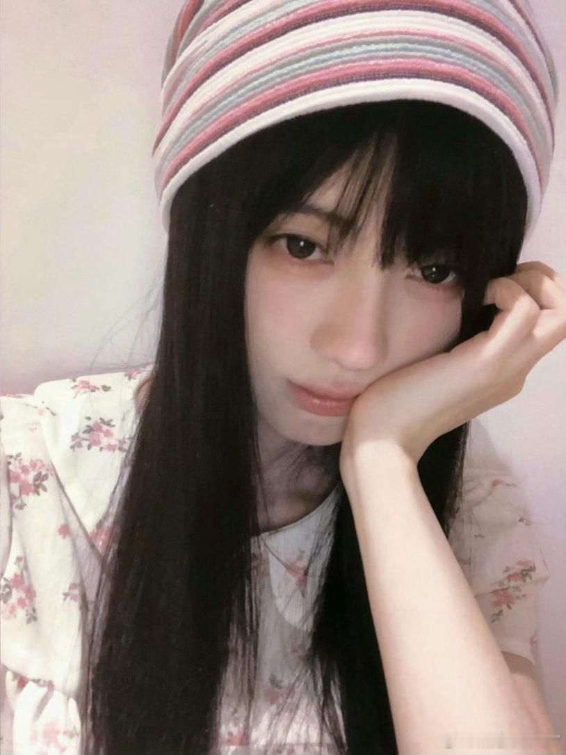 鞠婧祎  jjy鞠婧祎苏绿夏 jjy鞠婧祎万花世界 “以这份热爱，致你那暖阳般的