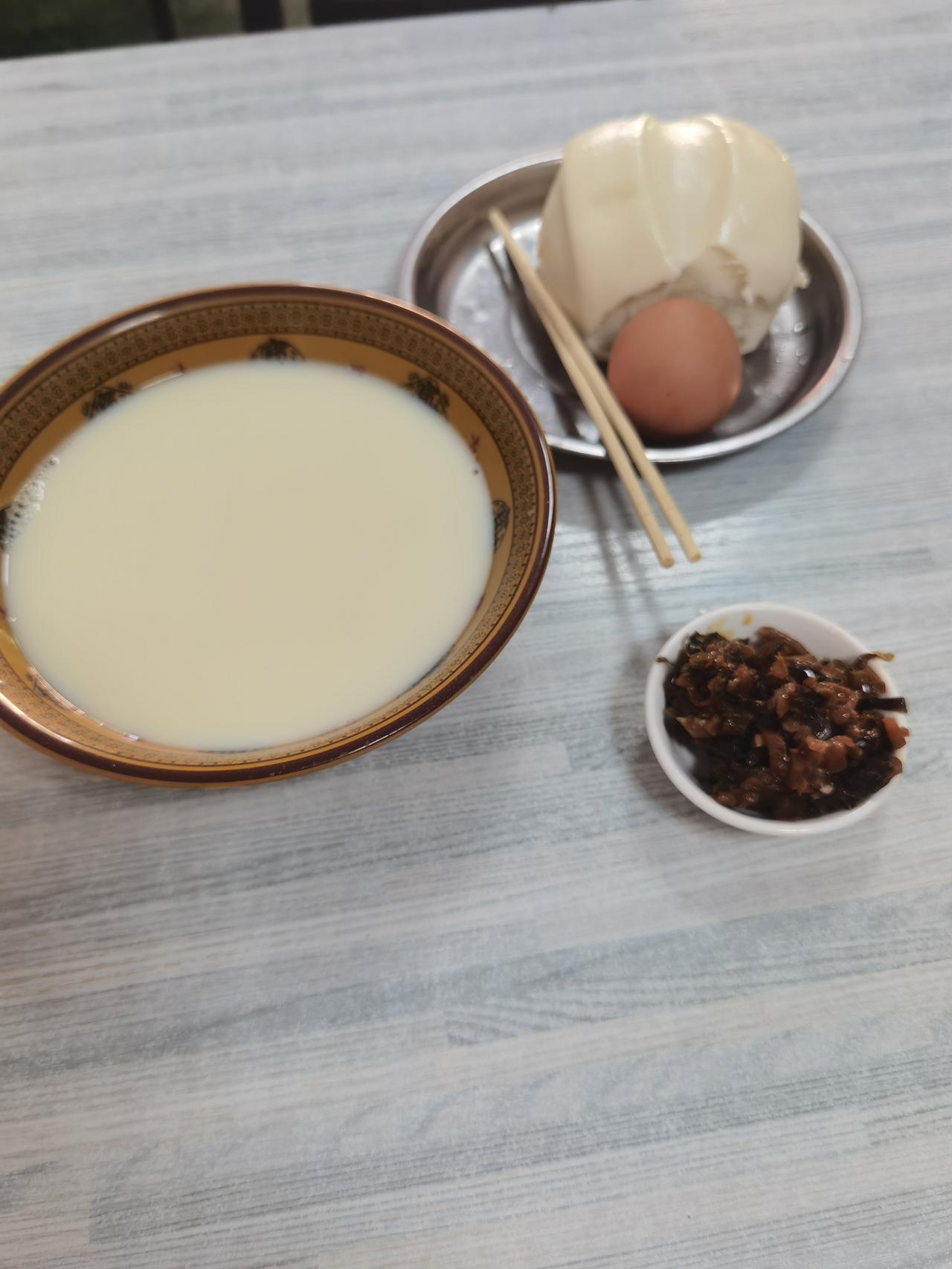 运动后饭量大了，糖也增加了。我觉得运动降糖不成功。
糖尿病患者,真的运动越多越好