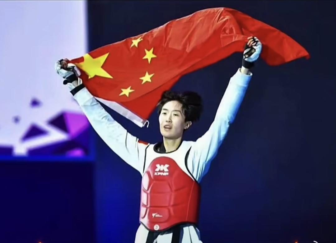 米，还没有过17岁生日的小姑娘任鲲跃。2026年4月12日，在乌兹别克斯坦塔什干