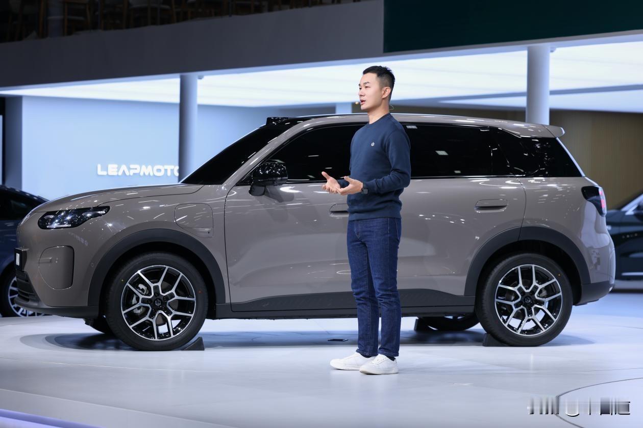 广州车展来袭，零跑汽车展台有哪些看点？
 
10月21日这天，2025广州车展迎