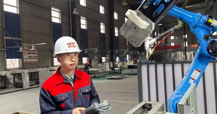 聚力建支点 工会“县”在进行时丨传统钣金厂蝶变“小巨人”，技能工人月薪最高涨6000元