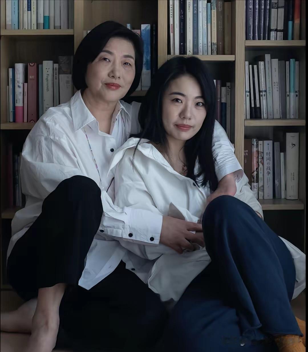 “蒋方舟的成长故事，被选入中宣部对外宣传系列片《中国孩子成长的故事》，在国外播放