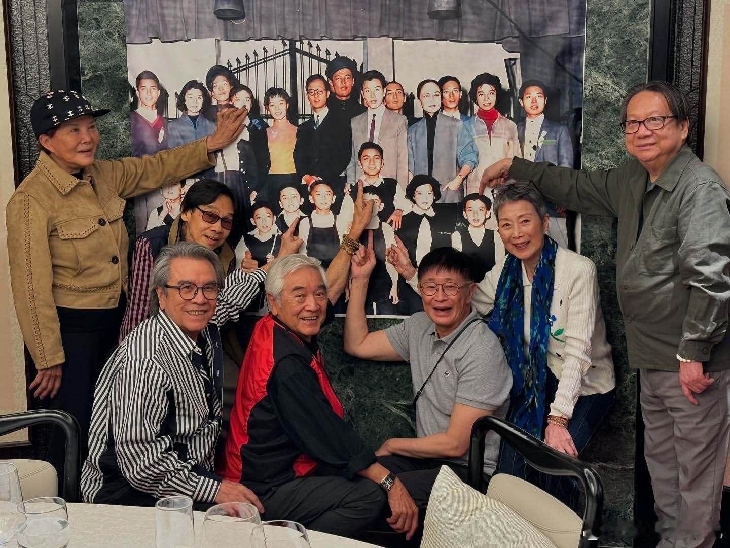 1958年话剧《苦儿乐园》演员们67年后相聚——秦沛、姜大卫、陈宝珠、泰迪罗宾、