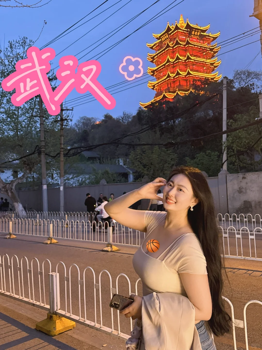 一亿个人都去武汉拍黄鹤楼啦