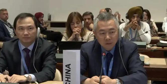 中国赢了，美国蔫了。当地时间8月11日，中国在日内瓦举行了一场会议上直接回怼美国