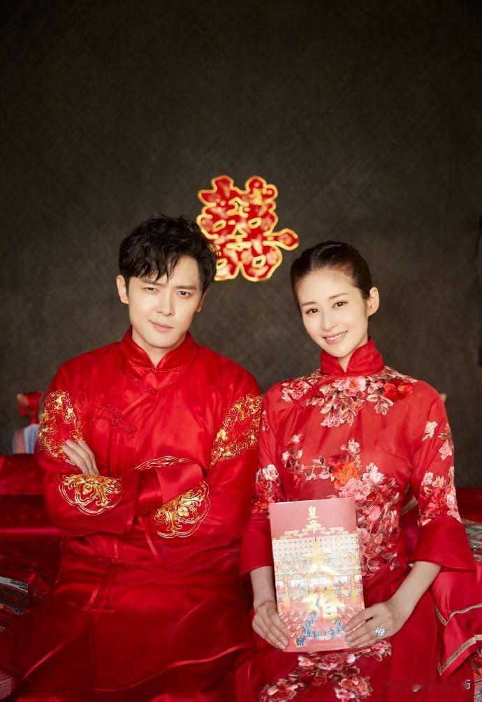 同居不等于二婚。二婚是法律概念，有结婚证、离婚登记记录，财产、身份关系受法律认定