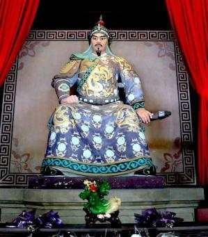 “懂事儿的官”越多，老百姓越苦！
作为最底层的老百姓，我们必须封岳飞为神，更要时