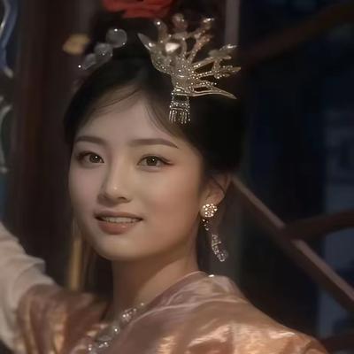 20世纪80年代，拍《西游记》，她演了6天，赚了30块，穷到崩溃，她就是任文坚。