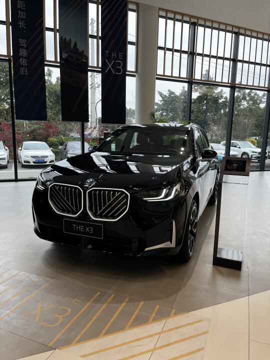 新宝马X3，新外观，新内饰，新动力