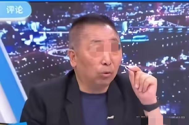 6月19日，岛内媒体人唐湘龙直言：这次海巡署抓了大陆的渔民，扣了大陆的渔船。你见
