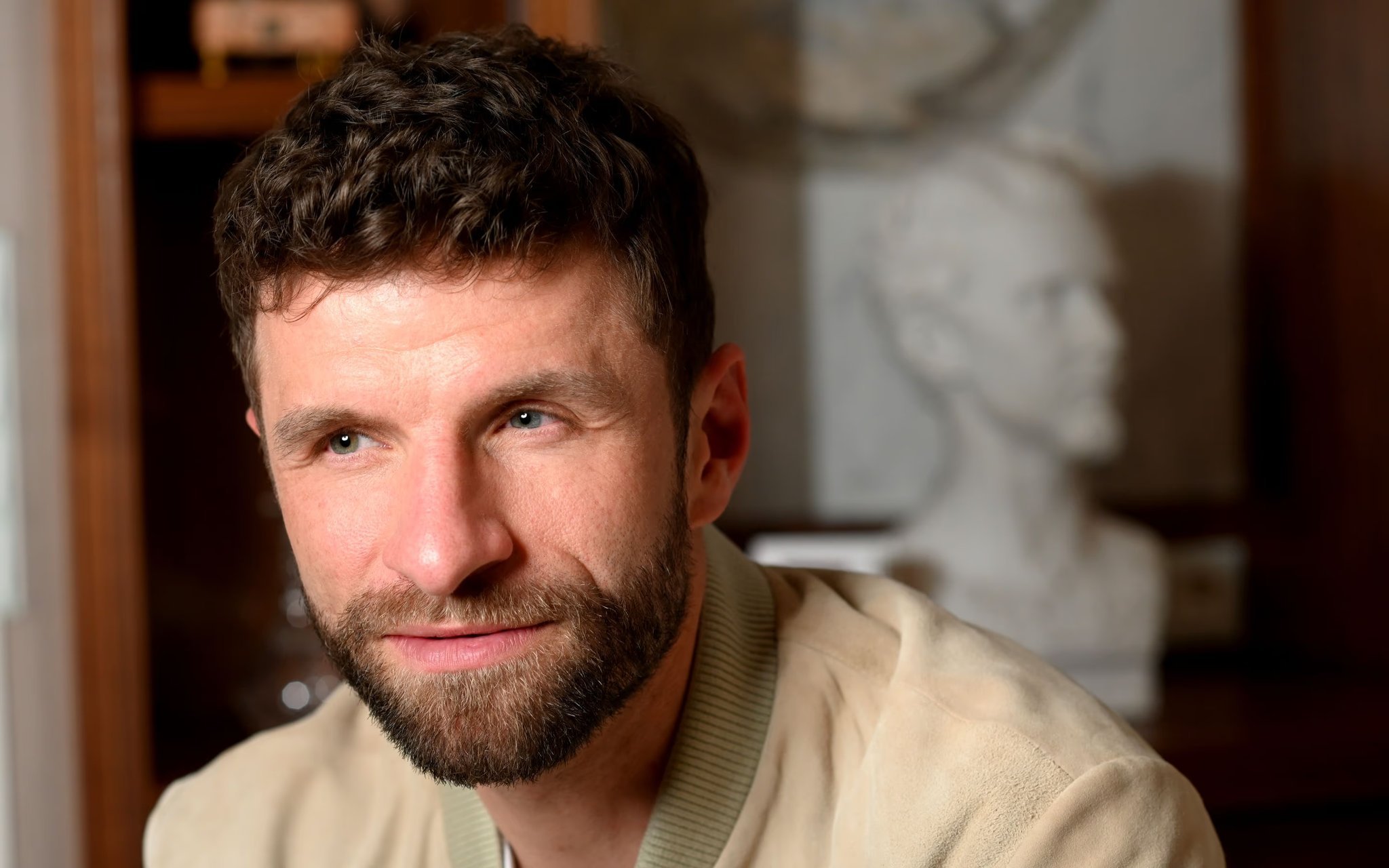 穆勒谈他前往安联球场观看对阵美因茨的比赛：“抵达德国后，我做的第一件事就是去塞本