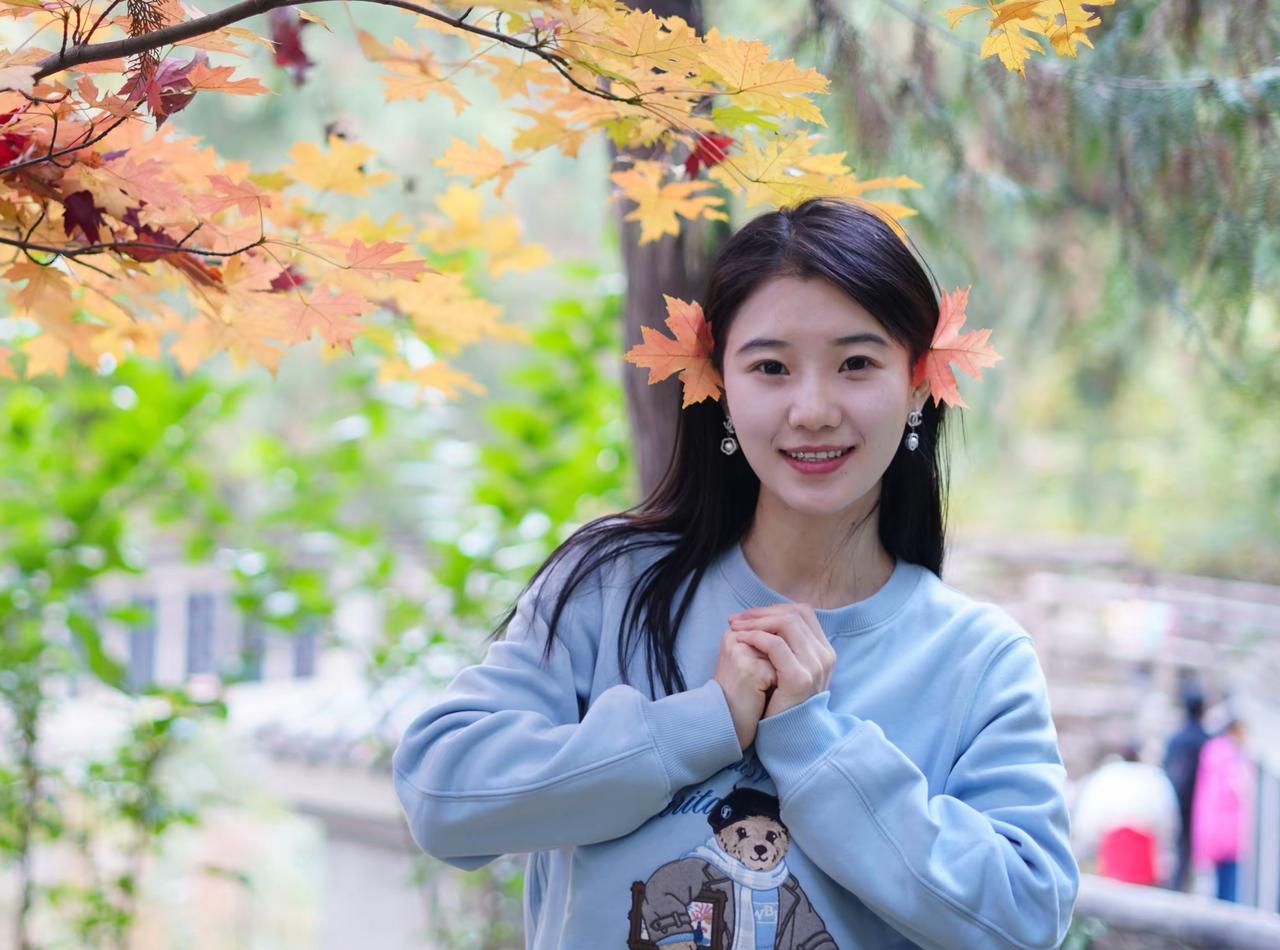 什么样的牛仔裤，显着身材性感高挑修养的花儿在寂静中开过去了，成功的果子便要在光明