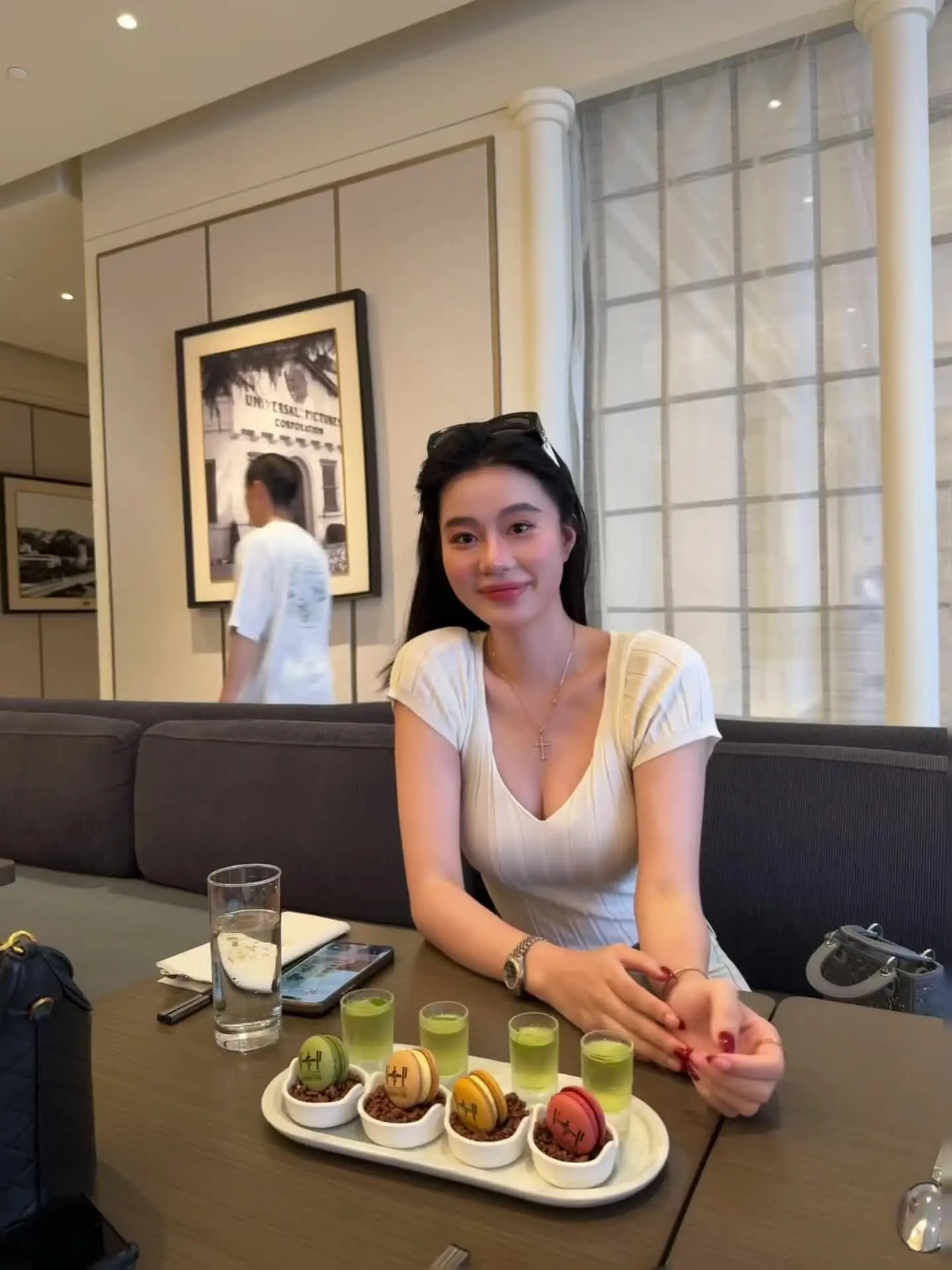 告诉我什么是真正的女人