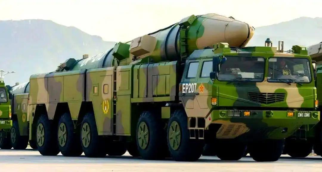 伊朗替我们探底！美军39天惨败，对华决战只剩空谈。美以联军入侵伊朗39天，不仅没