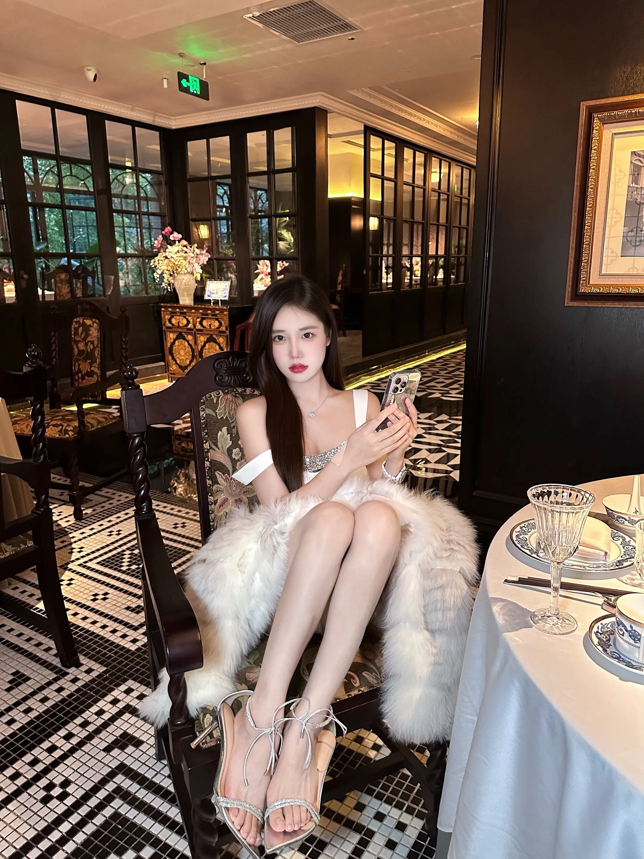 难道这就是冷萌脸