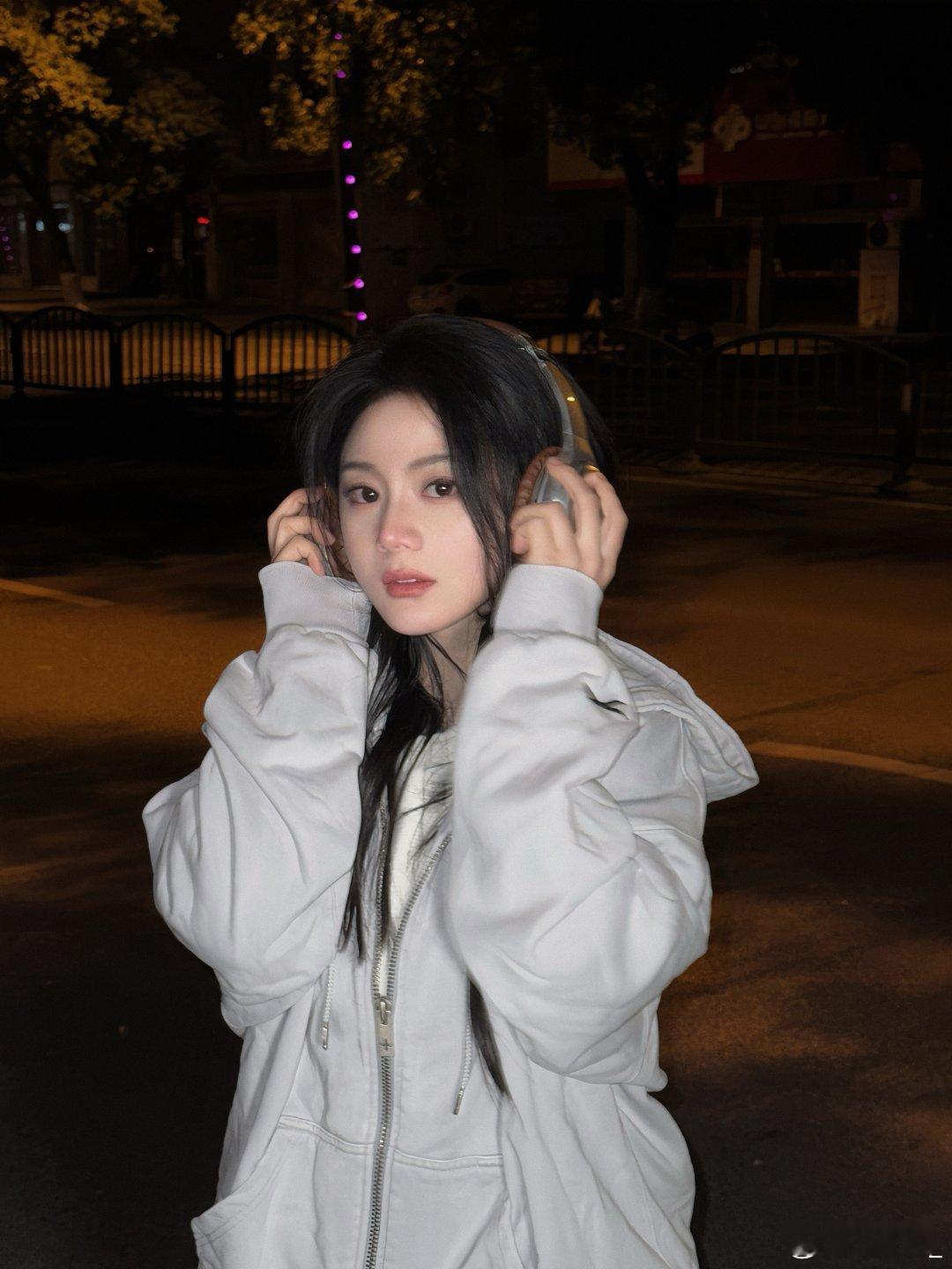 马秋元[超话] 我说“帅”是一种感觉[馋嘴]  
