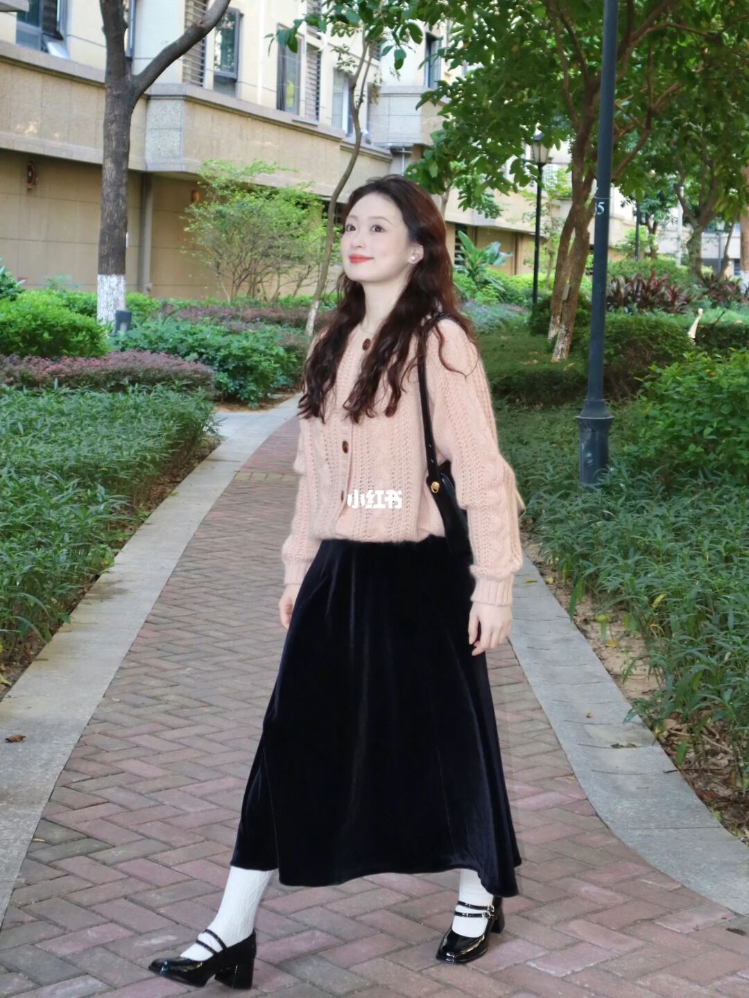 微胖女孩秋天的漂亮衣服也太多啦！！！