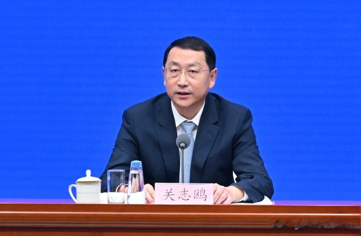 年富力强！湖北省一把手换人，这个人事变动引人关注！近日，中央决定，关志鸥任湖北省