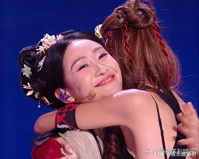 陶昕然淘汰陶昕然被淘汰了，好可惜！二公上半场，陶昕然所在的团队赢了对手，却因为她