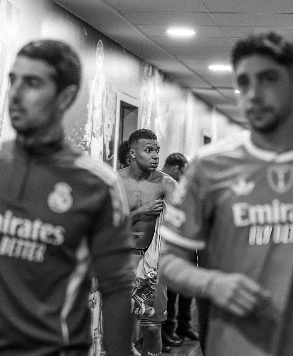 姆巴佩  A brilliant game.👦🏽📽️📺奥林匹亚科斯4比3