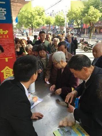 家里老人一个月领800多个鸡蛋到底是在做什么？

不知道从什么时候开始，我所在这