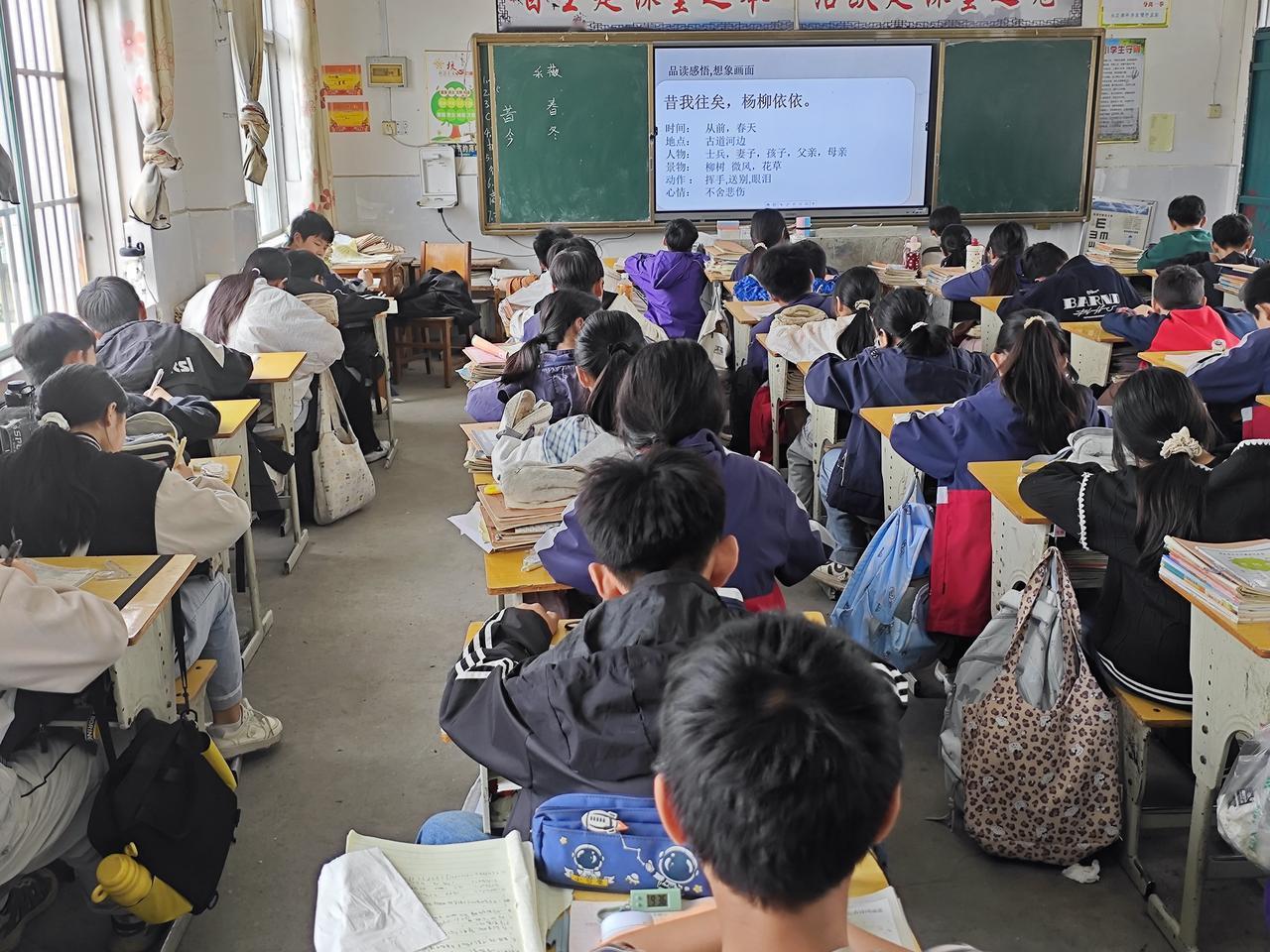 教育惩戒不是为了让学生“怕”，而是为了建立一种行为边界，让那些习惯于试探底线的“