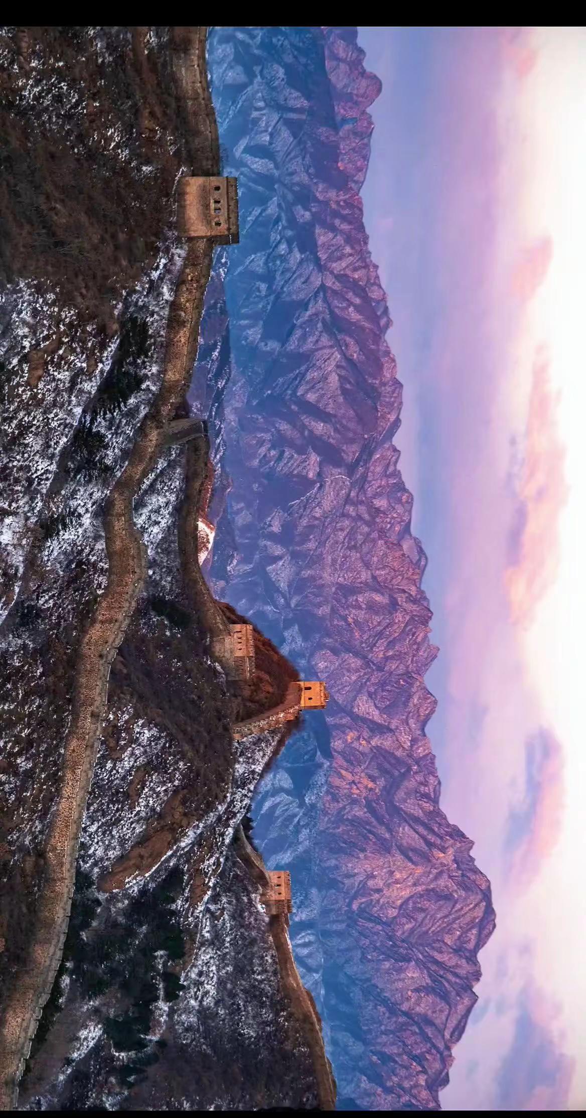 这里有最密的敌楼、最野的徒步线，还有能拍银河拱桥的星空盛景。评论区晒出你的打卡照