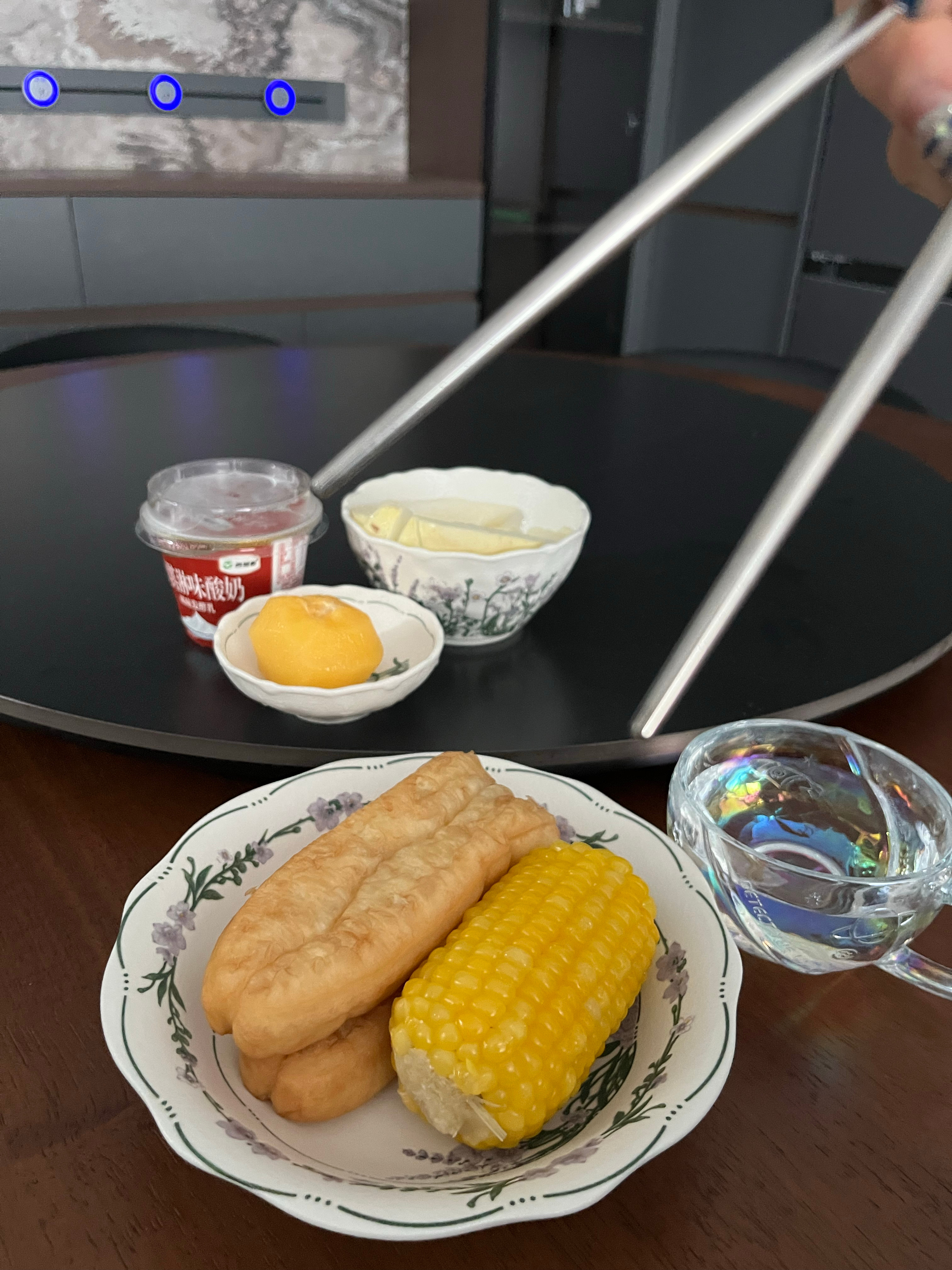 吃早饭的第一天不知道能坚持多久 