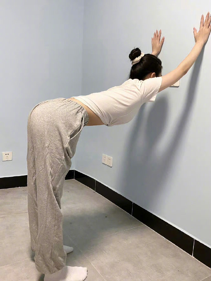 有用！每天10分钟！虎背熊腰真的掰直了！ 