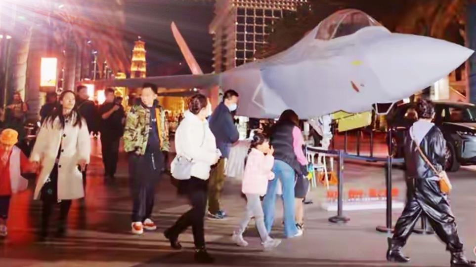 🔥沸腾！昆明暖经济燃爆冬日，消费热潮多点开花昆明冬日消费彻底火了！观鸥经济带动