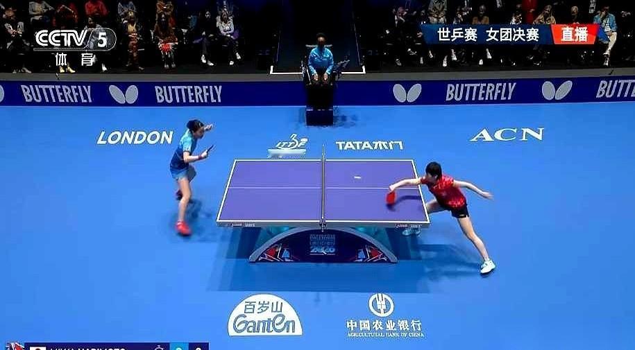 说说早田希娜。
世乒赛女团决赛，日本队大比分2:1领先中国队。冠军点就在眼前，整