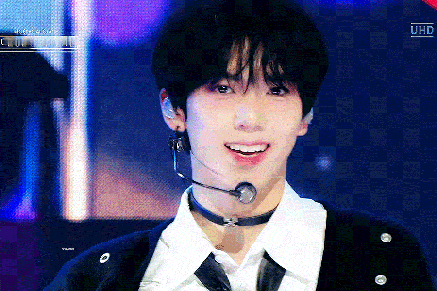 初智齿居然已经两年了…我家元气小爱豆💗💓💕💞💝 