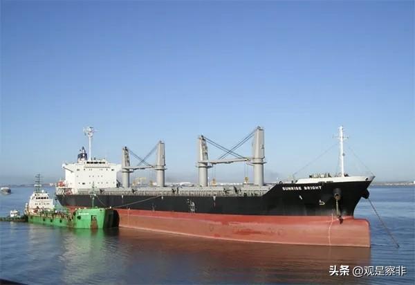 关键时刻，唯有中国！
在中东战事紧张，交通要道霍尔姆斯海峡被封闭且已有十余艘船只