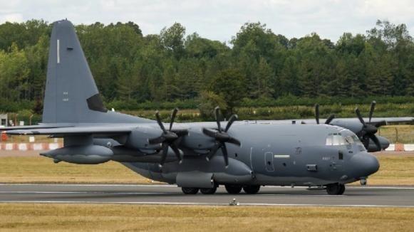 笑不活了！特朗普脸都被扇肿了！谁能想到，伊朗在打扫战场时，竟挖出了一个让美国彻底