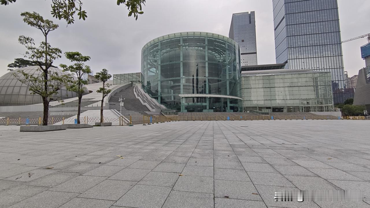 深圳少年宫好像在疫情期间已经封闭升级改造，怎么到今天还没开放呢？