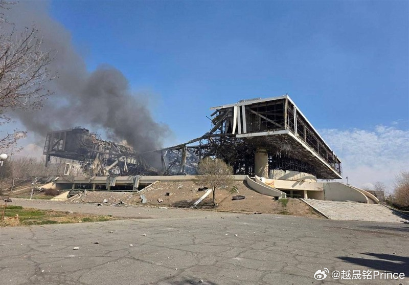 🇺🇸🇮🇱🇮🇷 伊朗可容纳12000人的体育中心在美以联合袭击中被彻底